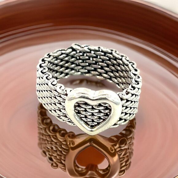 Tiffany & Co Estate Somerset Heart Ring Size 5.5 Sterling Silver 6.5 mm TIF690 - Picture 7 of 11